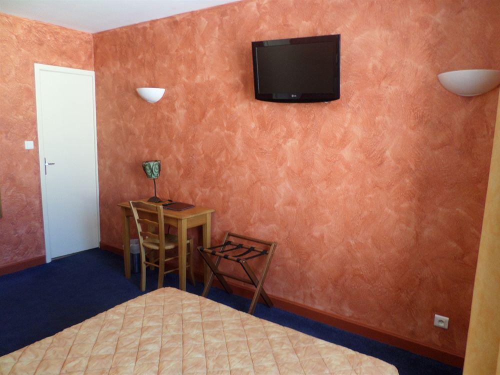 Brit Hotel Acacias Arles Ngoại thất bức ảnh
