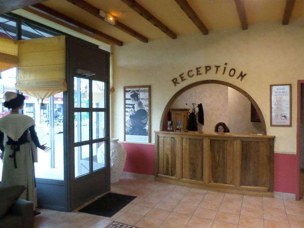 Brit Hotel Acacias Arles Ngoại thất bức ảnh