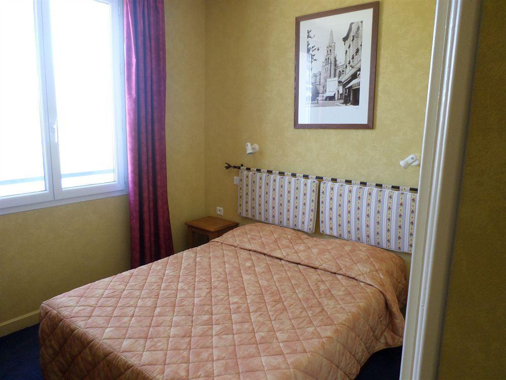 Brit Hotel Acacias Arles Ngoại thất bức ảnh