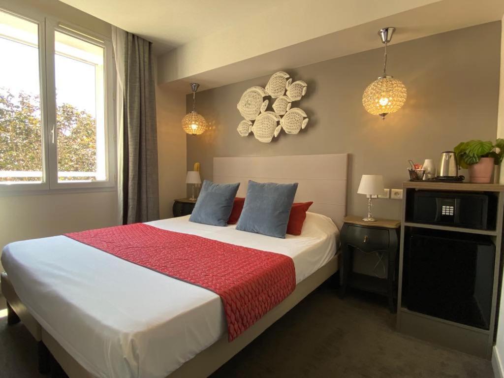 Brit Hotel Acacias Arles Ngoại thất bức ảnh