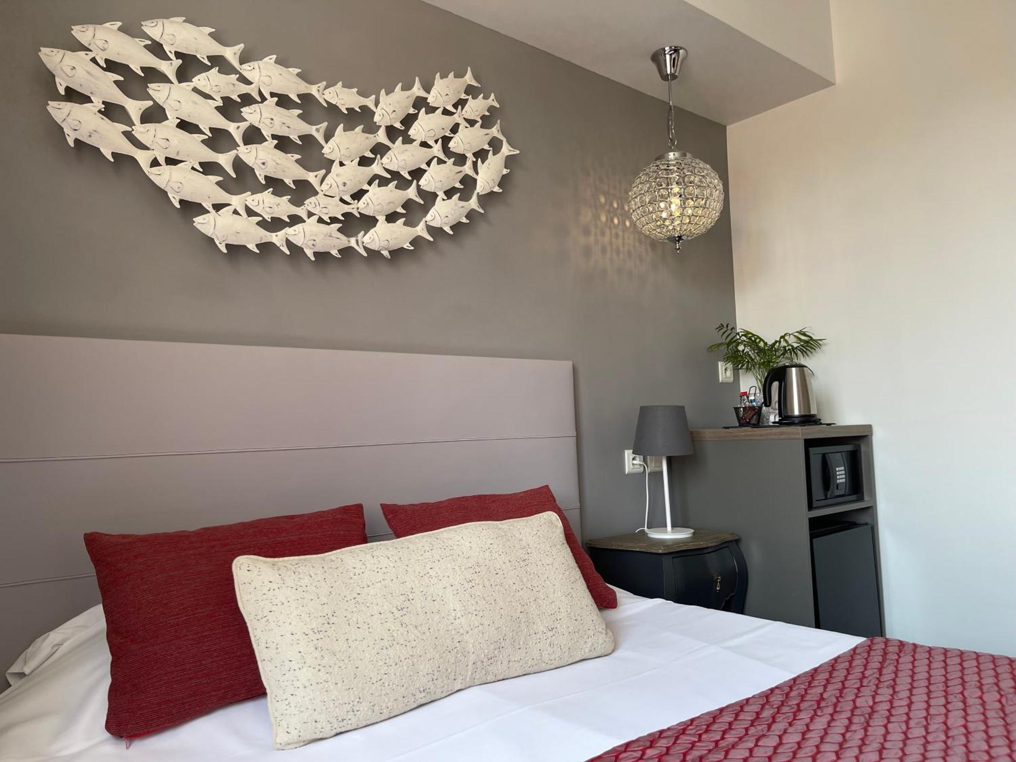 Brit Hotel Acacias Arles Ngoại thất bức ảnh
